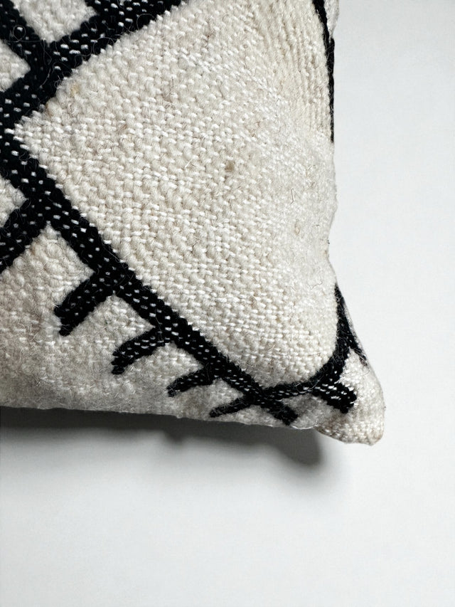 LEY! Kissen - Colorful Line - 30 x 50