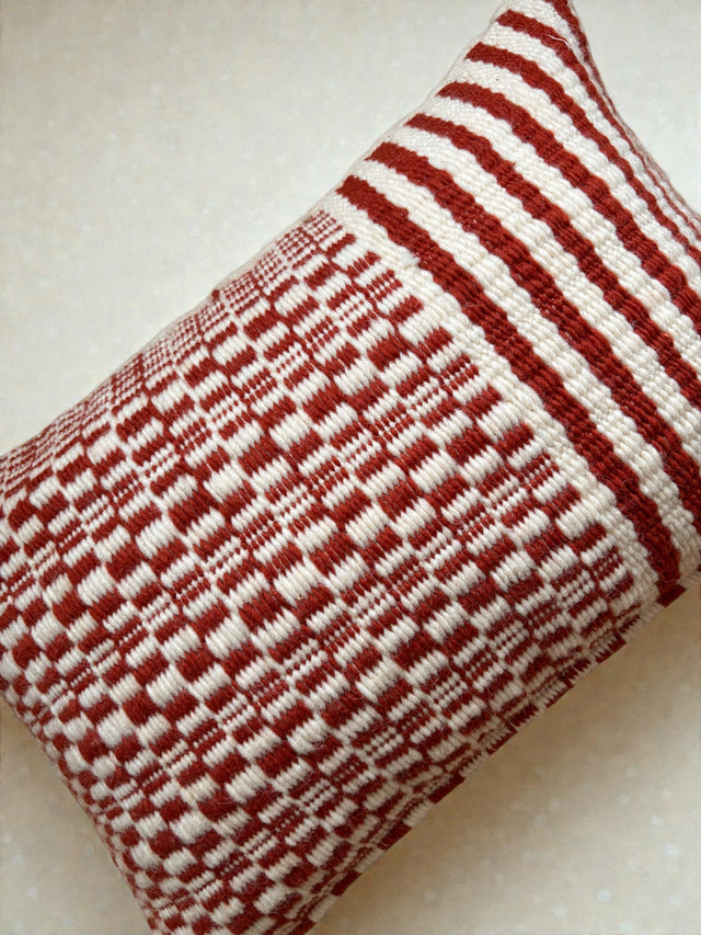 LEY! Heritage Line Kissen - rot - 40 x 60 cm