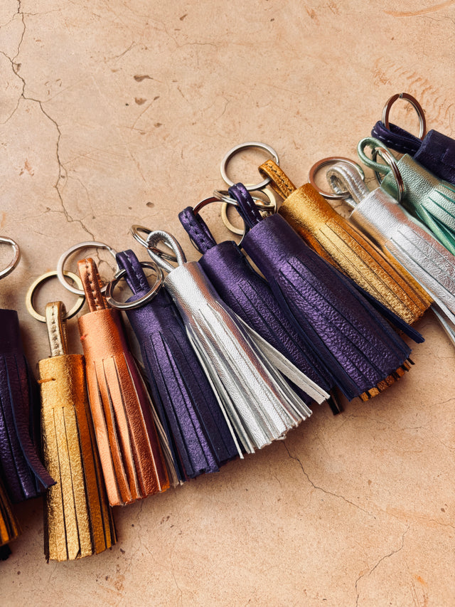 Leder-Schlüsselanhänger - silber