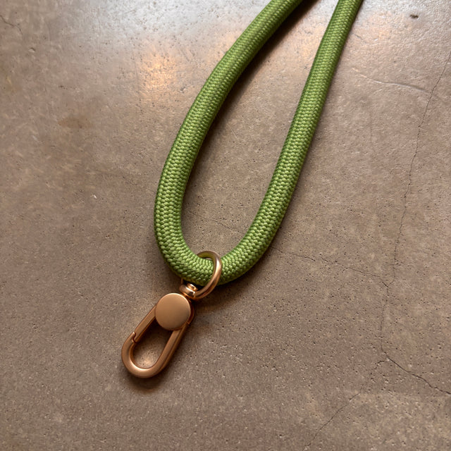 LEY! Schlüsselanhänger Olivgrün