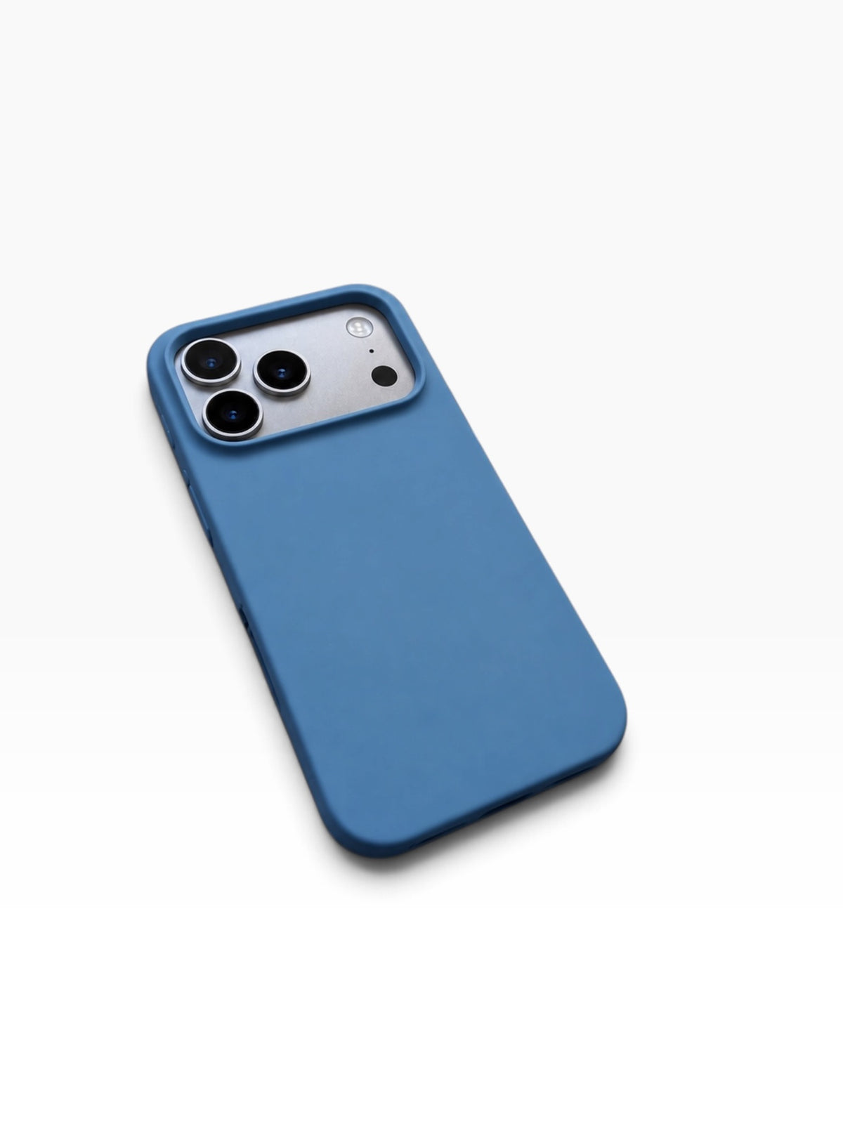 Handyhülle 'NOVA' aus Silikon - Taubenblau -  IPhone 15 Pro, 16 Pro, 17 Pro, 18 Pro