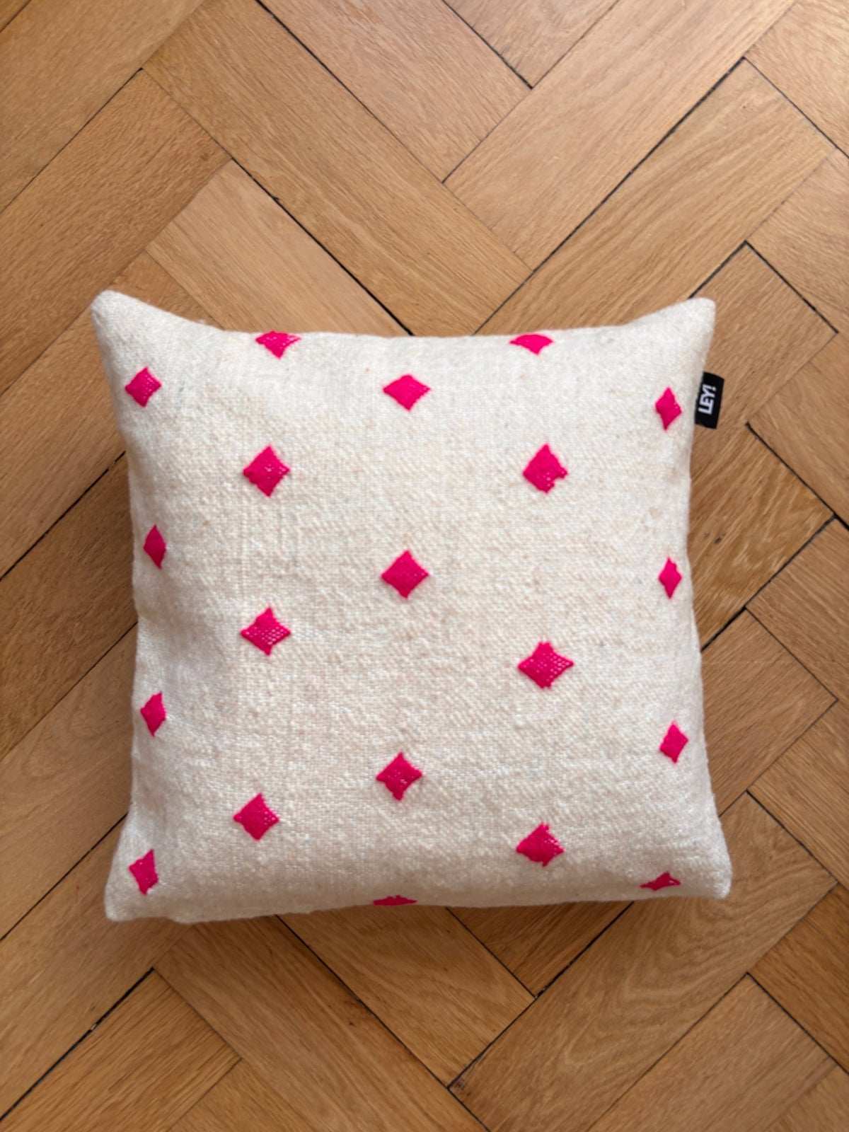 Kissen - Classic Line Mona - Neonpink - 50 x 50