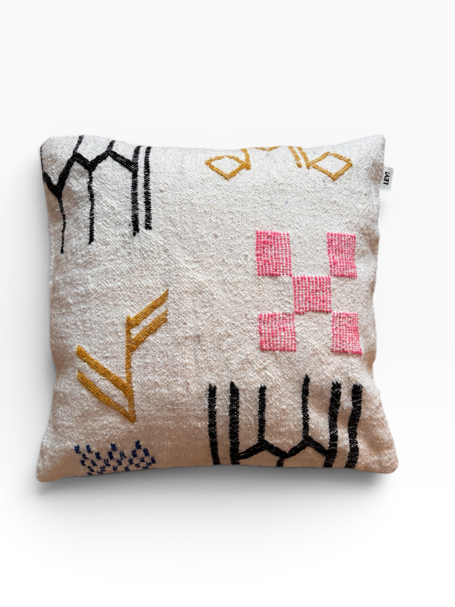 LEY! Kissen – Colorful Line, 60 x 60 cm, weiß mit rosa, schwarzen und gelben Marrakesch-Mustern.