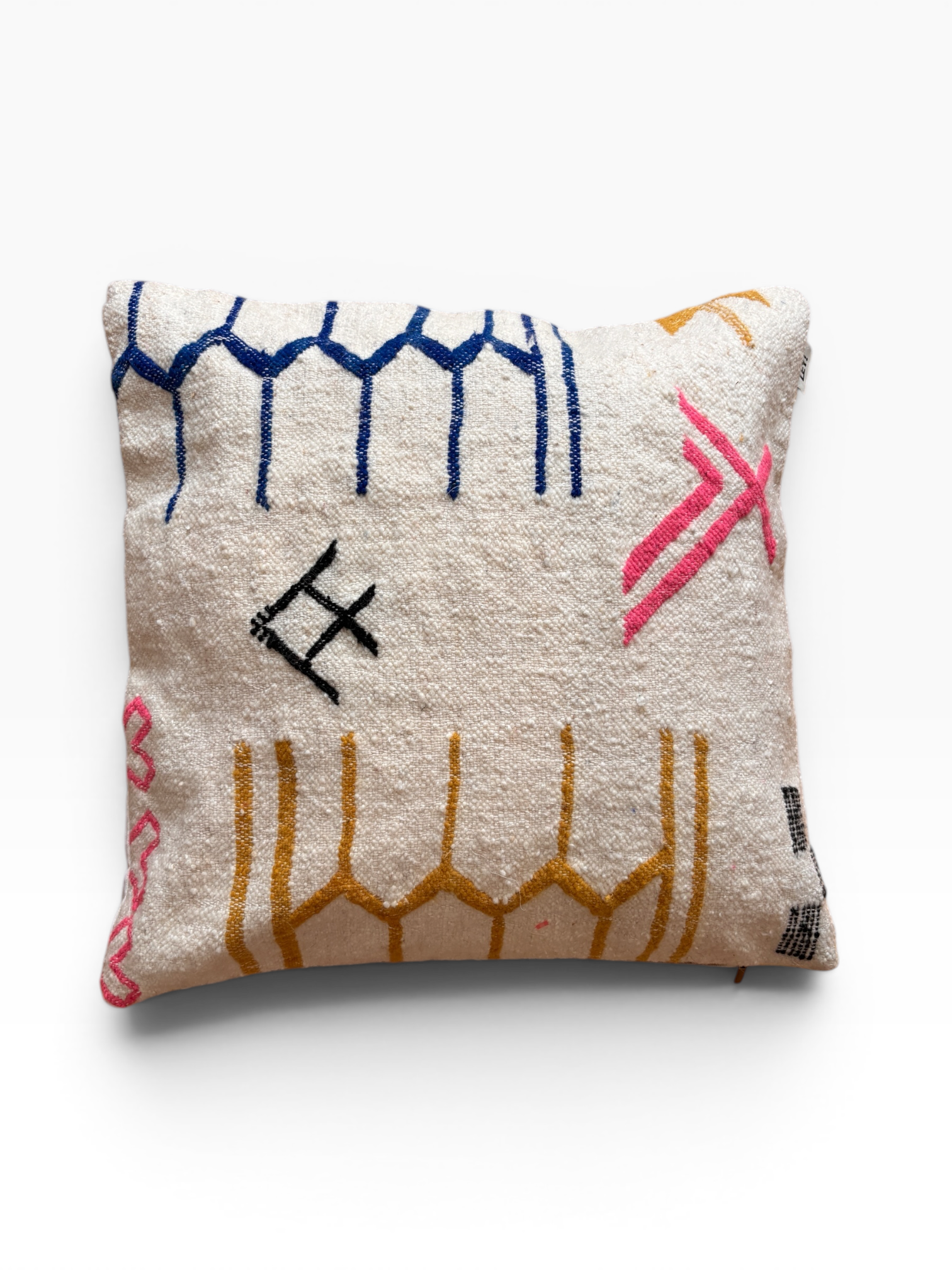 LEY! Kissen – Colorful Line, 60 x 60 cm: Cremefarbenes quadratisches Kissen mit buntem Muster, inspiriert von Marrakesch-Motiven.