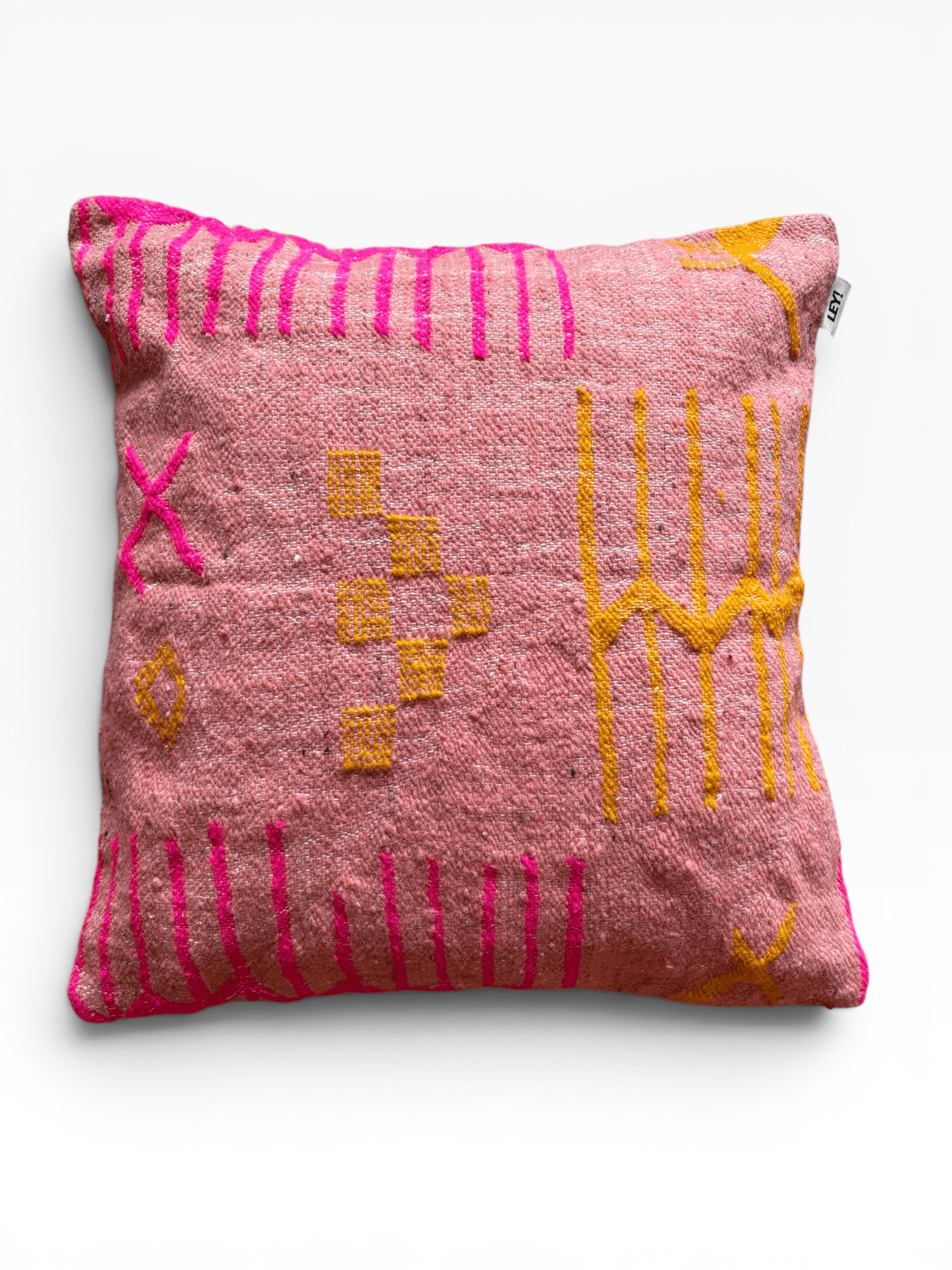 LEY! Kissen – Colorful Line – Terracotta Edition, 60 x 60 cm, geometrisches Muster in Rosa, Gelb und Orange auf strukturiertem Stoff.