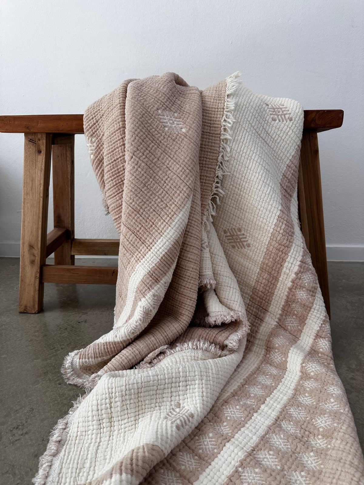 CLASSICA - Musselin Decke - Beige-Weiß
