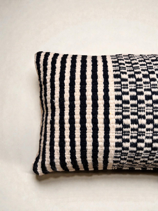 LEY! Heritage Line Kissen - schwarz - 40 x 60 cm