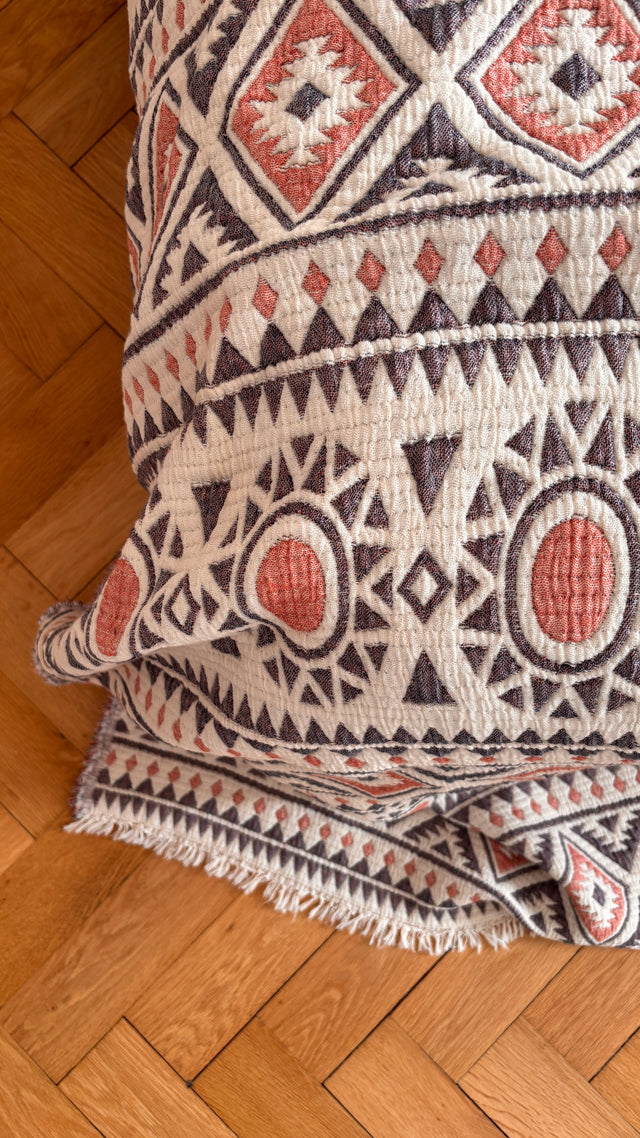 CALMA Musselin Decke - Rot-Grau-Weiß - 2,30 x 2,60 m