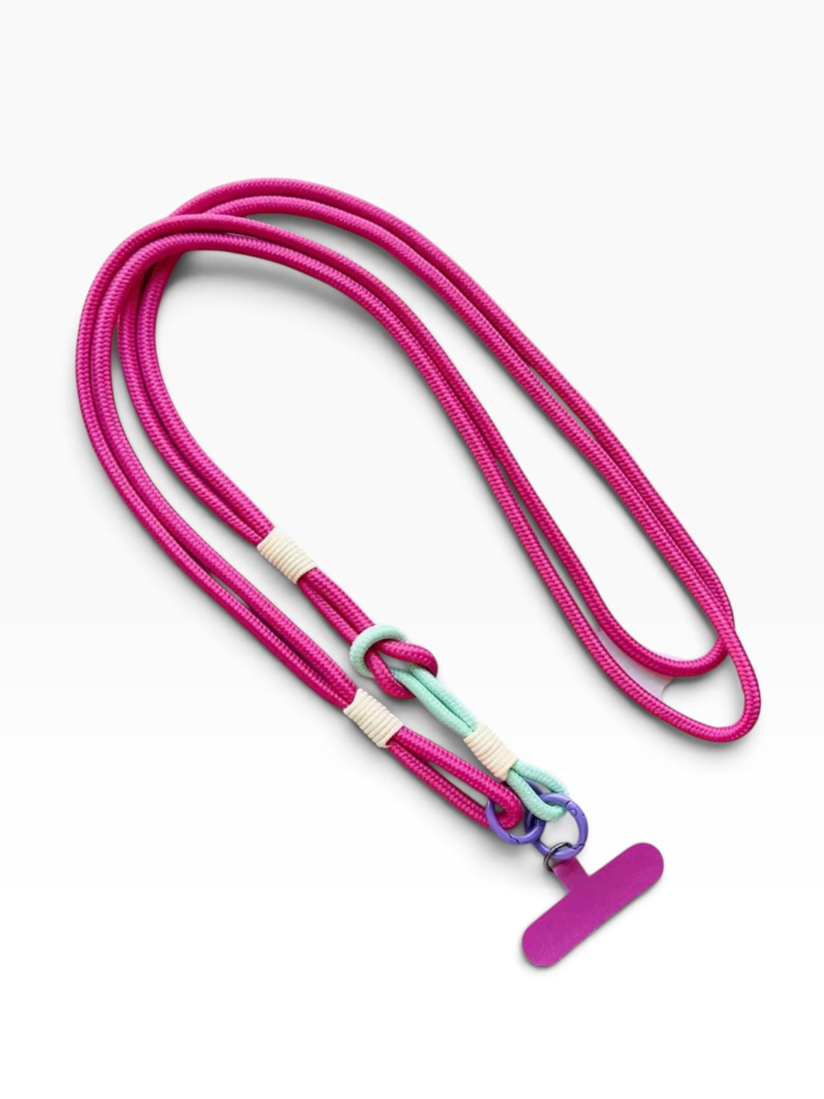Lange Handy-Kette „LINA“ von LEY! in Pastellrosa und Lila mit blauen Metallteilen, vor weißem Hintergrund.