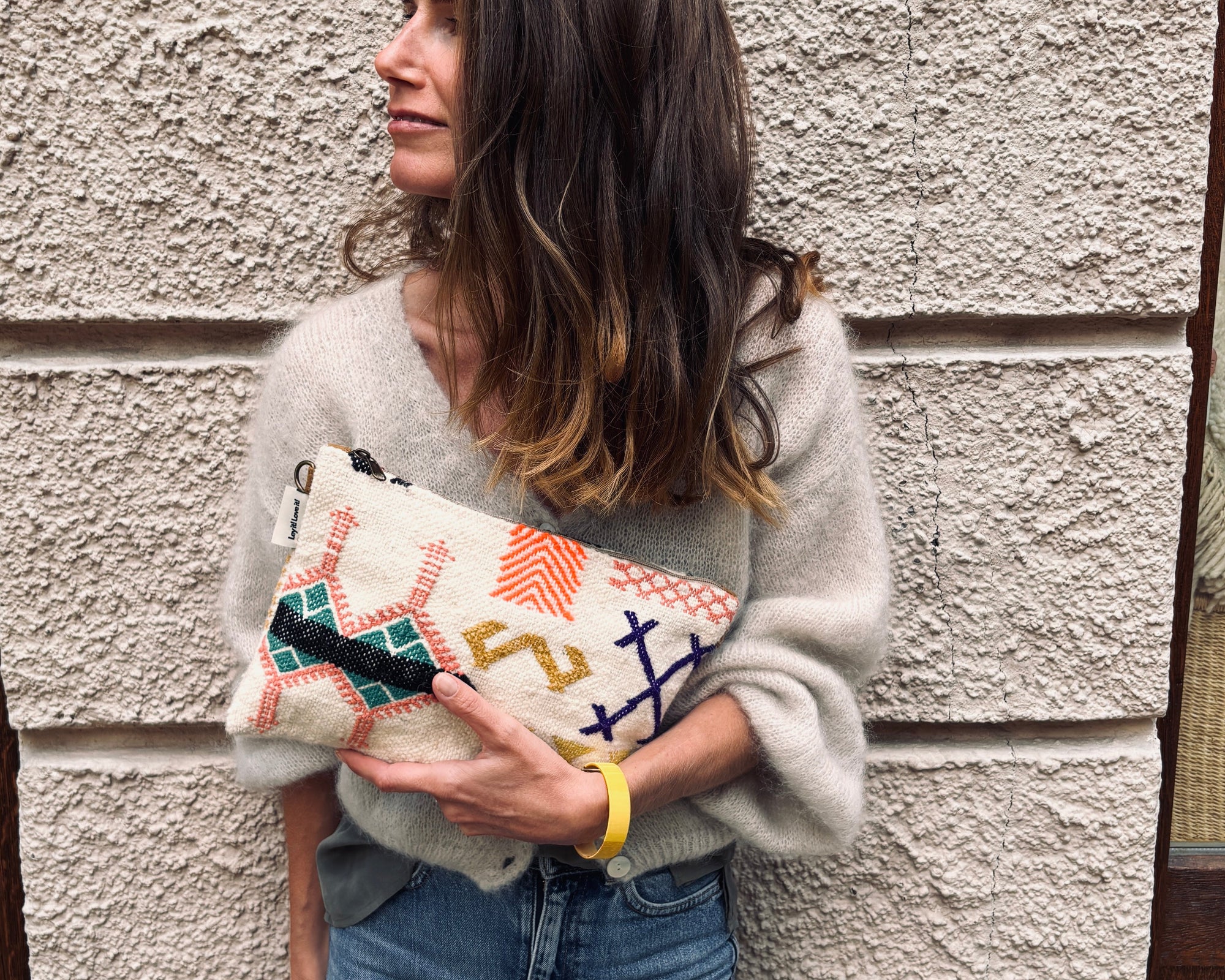 clutch handtasche aus wolle von ley